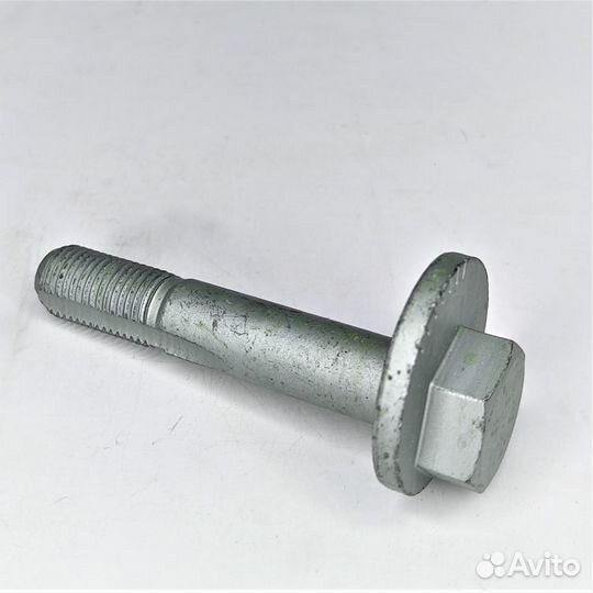 Болт развальный заднего рычага 4x4 IX35