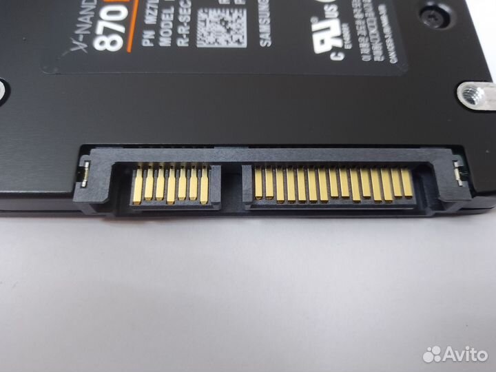 Диск SSD Samsung 870 EVO 250Гб
