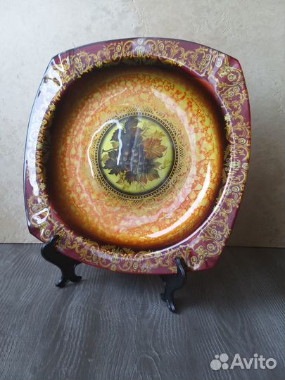 Тарелка декоративная стеклянная