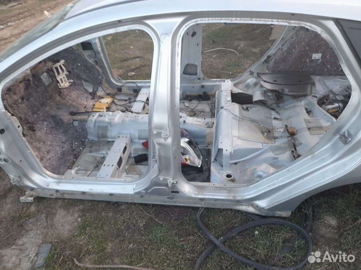 Кузов по частям Ford Focus 3