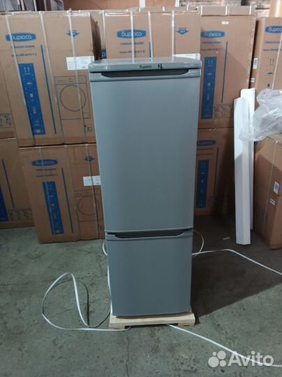 Холодильник Бирюса 118 металлик