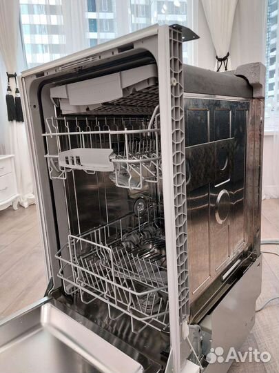 Посудомоечная машина Bosch новая 45 см