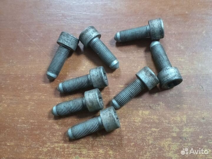 Болты маховика мерседес ом 646