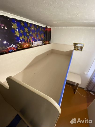 Кровать со шкафом