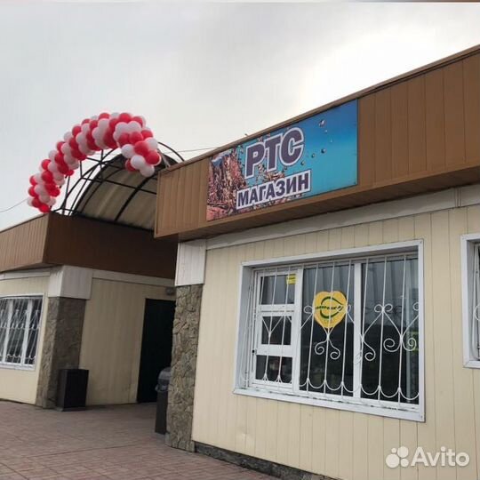 Продавец в продуктовый магазин прилавочного типа