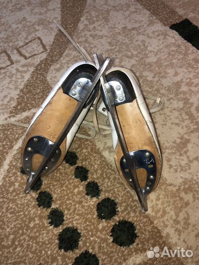 Коньки фигурные детские