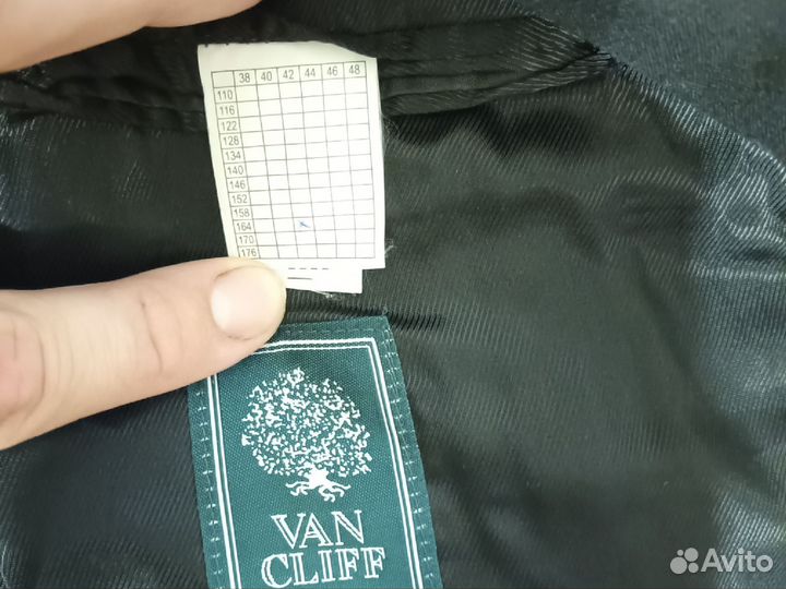 Школьный пиджак для мальчика