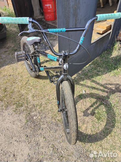 Трюковой велосипед bmx