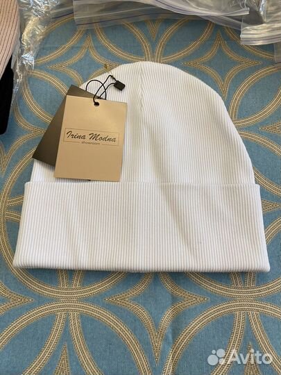 Шапка бини новая,трикотажная легкая