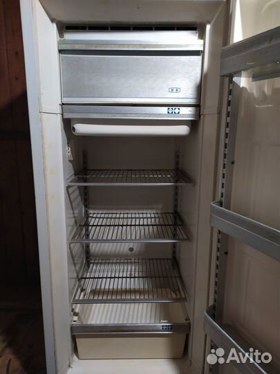 Холодильник б/у ЗИЛ. Привезу бесплатно