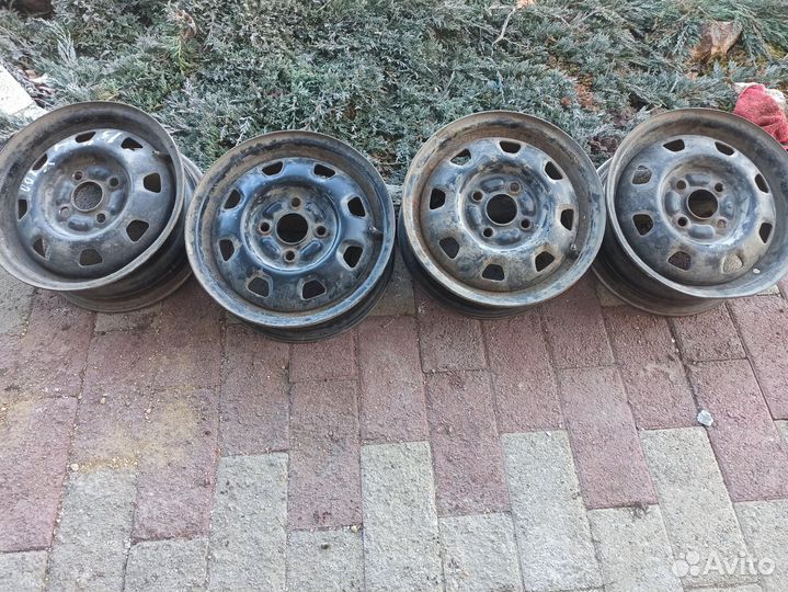 Диски на hyundai accent r13