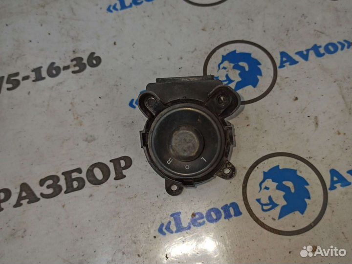 Блок управления зеркалами Chevrolet Cruze