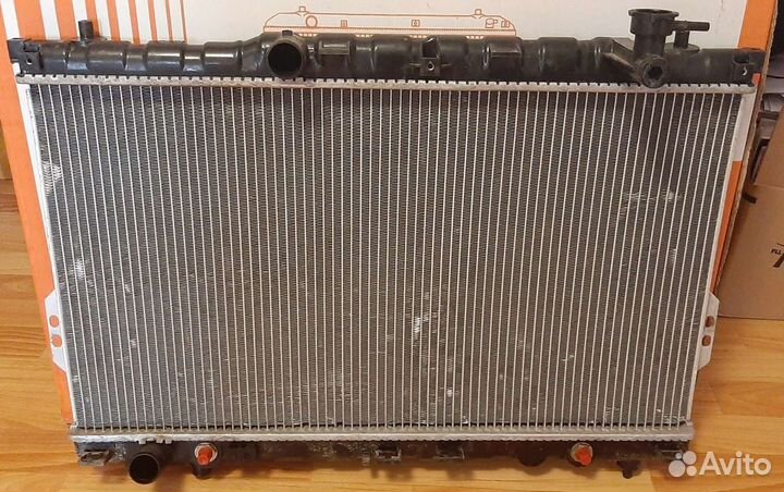 Радиатор двигателя на Hyundai, JPR0145