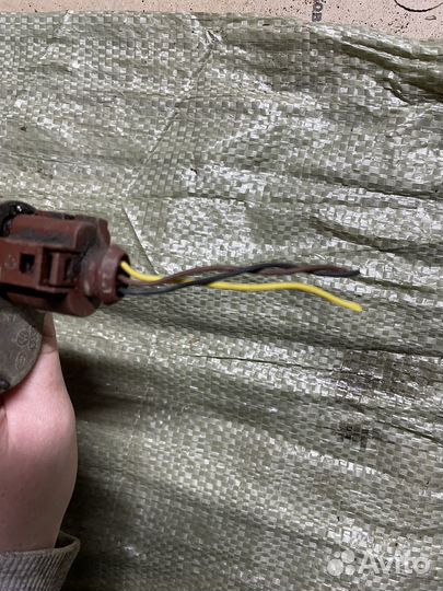 Датчик угла поворота рулевого колеса Skoda Fabia