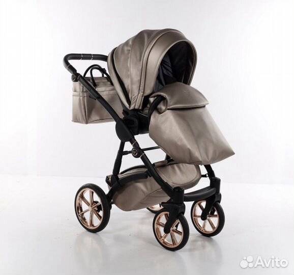 Коляска Junama 2 в 1 люлька и прогулочный блок