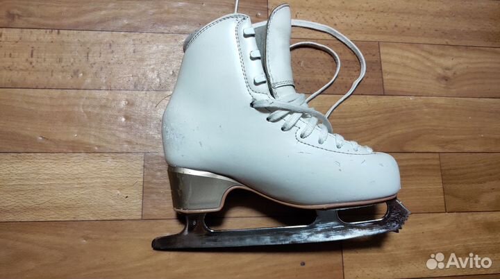 Коньки для фигурного катания Edea