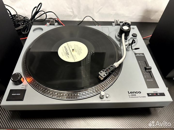 Виниловый проигрыватель Lenco L-3808 Matt Grey