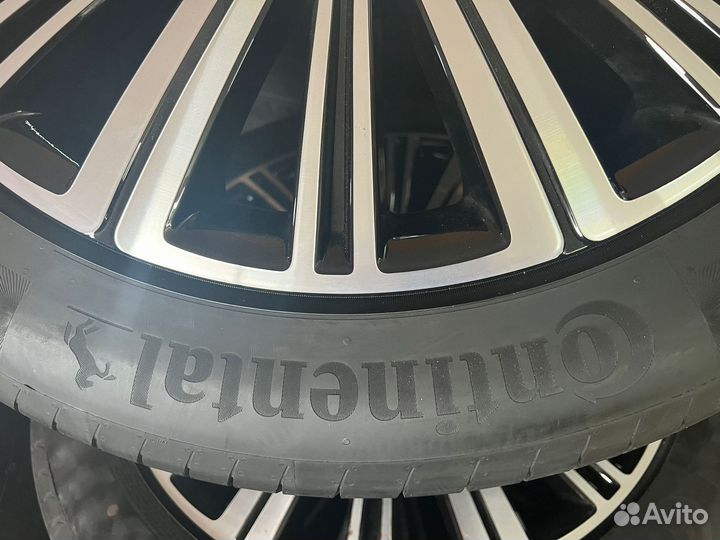 Комплект Maybach x167 R22, новый, лето, оригинал