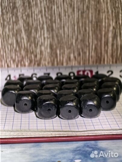 Черный нефрит