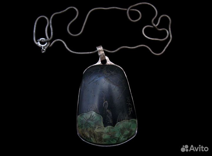 Япония Антикварный Резной Кулон Цапли и Кувшинки