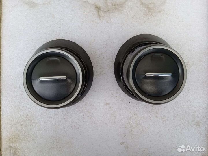 Дефлектор воздушный Renault Kaptur