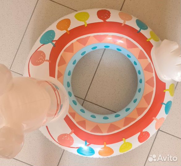 Надувной единорог альпака