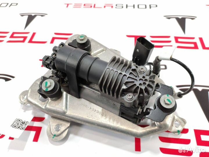 Компрессор пневмоподвески Tesla Model S 2015