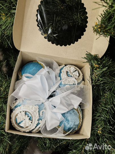 Елочные игрушки