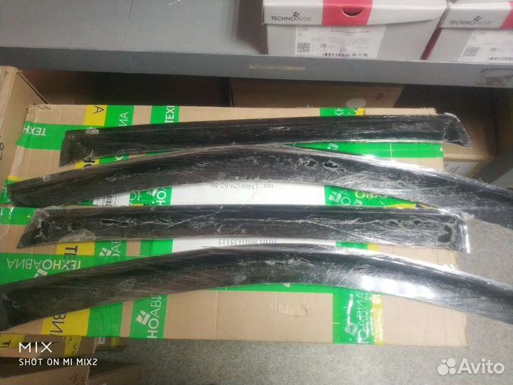 Ветровики(дефлекторы) на Фольксваген хэтчбек поло