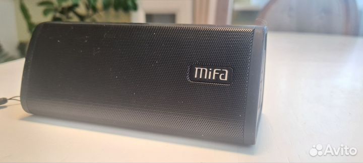 Портативная Bluetooth-колонка mifa A10