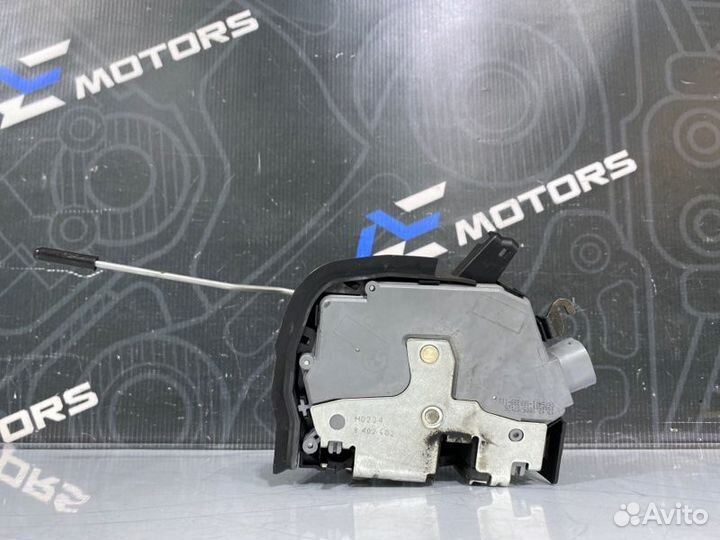 Замок двери задний левый Bmw X5 E53 M54B30 2006