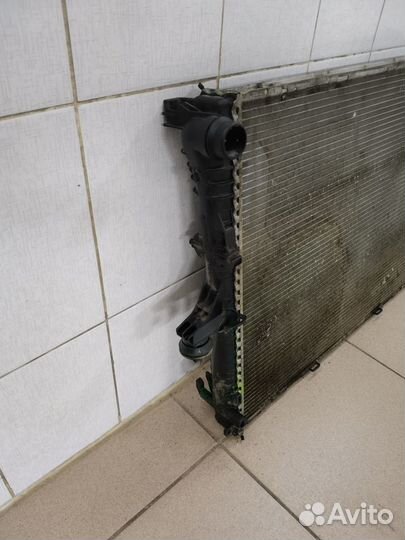 Основной радиатор VW Touareg 7L 4,9TDI 7L6121253A