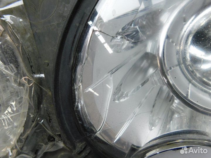 Фара левая Bentley Flying Spur (64940)