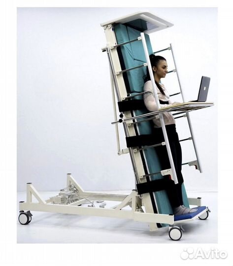 Медицинская кровать для инвалидов