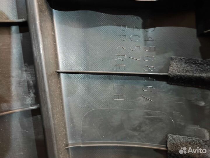 Обшивка задней двери Mazda CX-5 ке