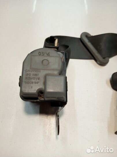 Ремень безопасности задний левый Kia Clarus седан