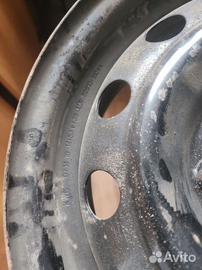 Продаю резину с дисками