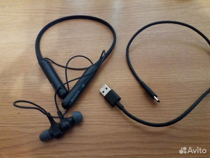 Bluetooth гарнитура sony wi-c600n