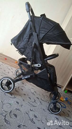 Прогулочная коляска