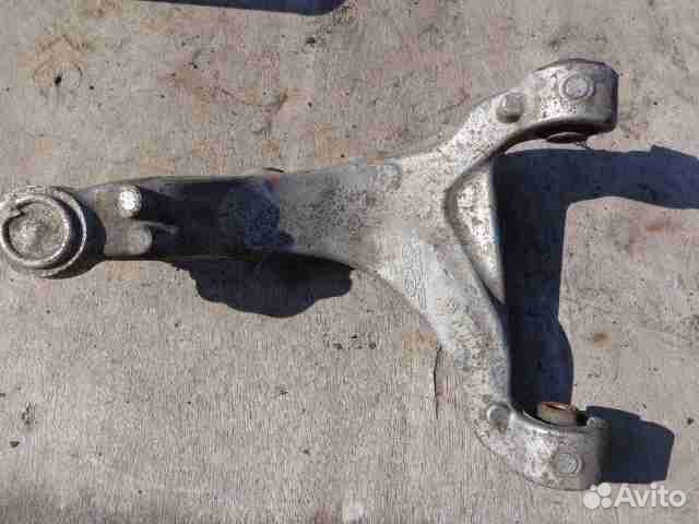 Рычаг зад L верх Hyundai Santa Fe 2 CM 552300W000