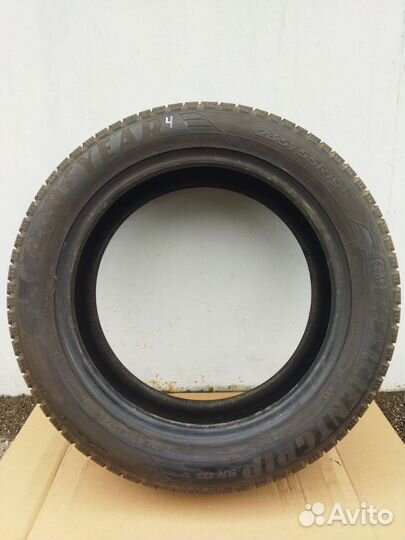 Goodyear EfficientGrip SUV 4x4 235/55 R19 108V