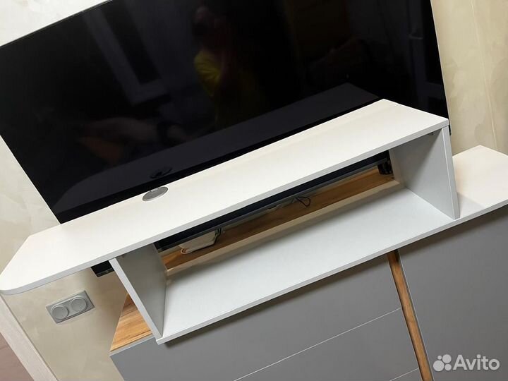 Полка настенная бу