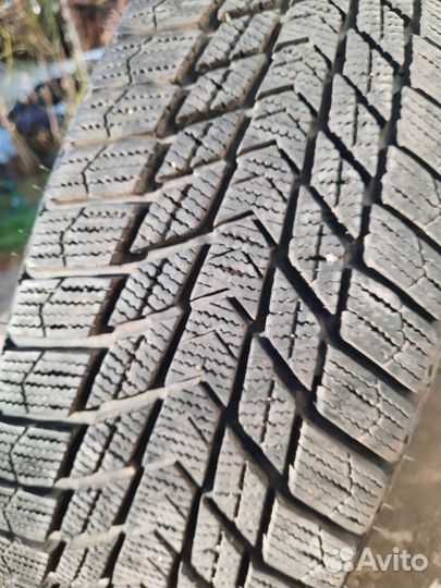 Nexen Winguard Ice Plus 185/65 R15