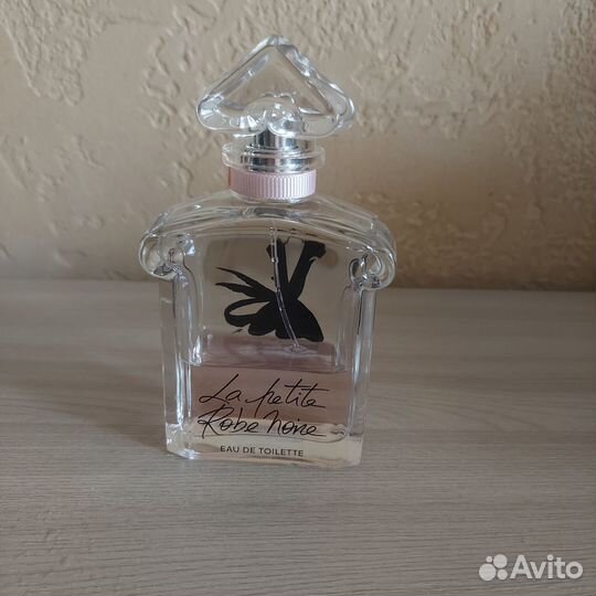 Guerlain la petite robe noire