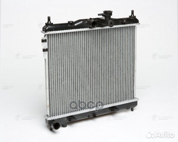 Радиатор hyundai getz 1.1-1.6 02- LRC hugz02110