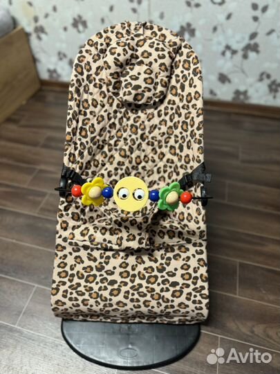 Шезлонг детский