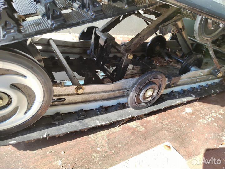 Снегоход Polaris 600 IQ widetrak CFI