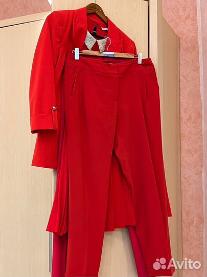 Брючный костюм, брюки, жилеты, юбка