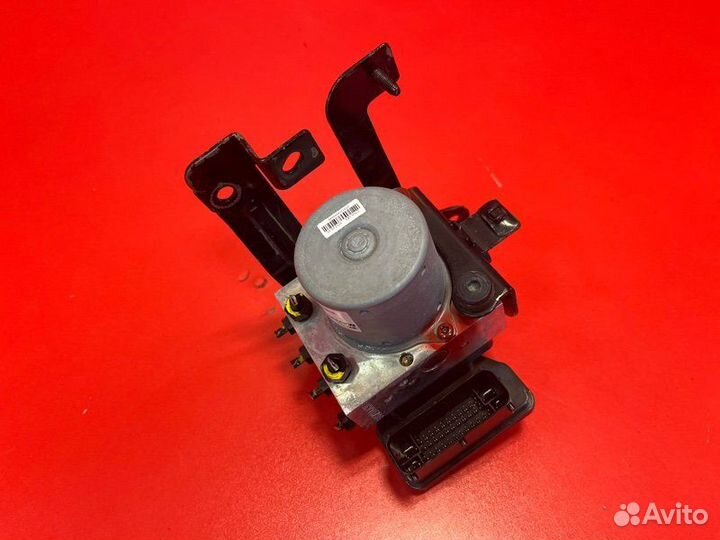 Блок abs Hyundai Solaris RB G4FC 2012