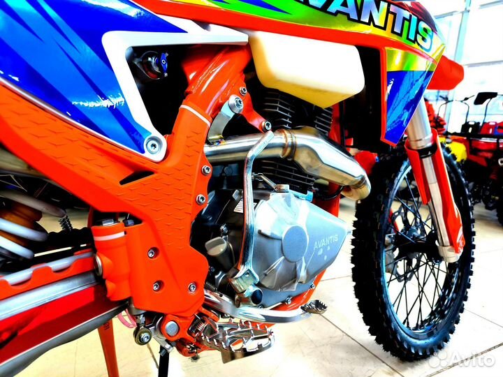 Мощный мотоцикл Авантис К23